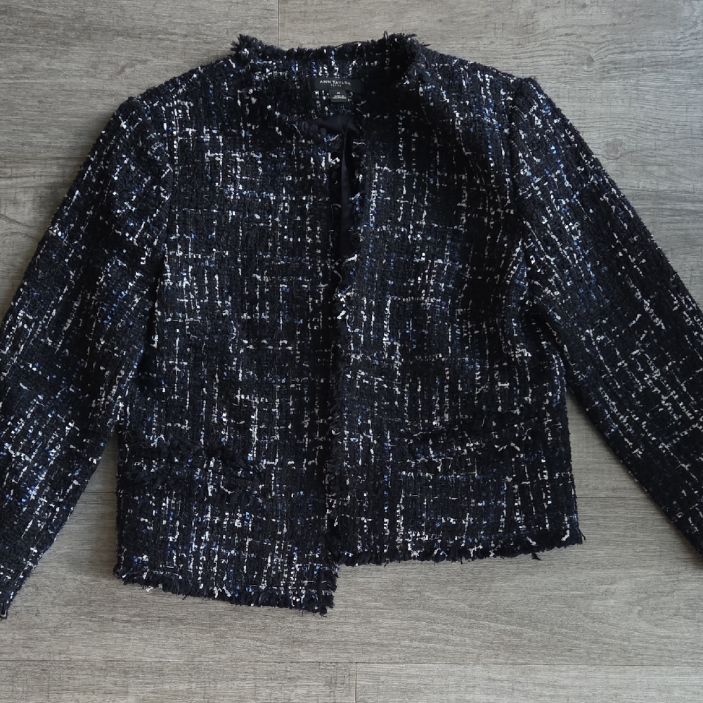 Ann Taylor Navy and White Tweed Blazer